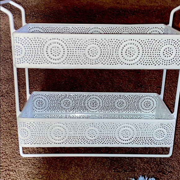 2 deck storage decor rack.